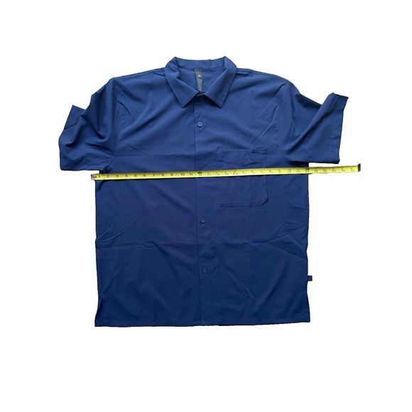 Lululemon Airing Easy Short Sleeve Shirt Mens Large Classic Fit Button Up Preppy - Picture 8 of 10
